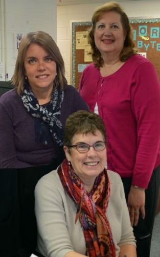 photo of three office staff ladies 